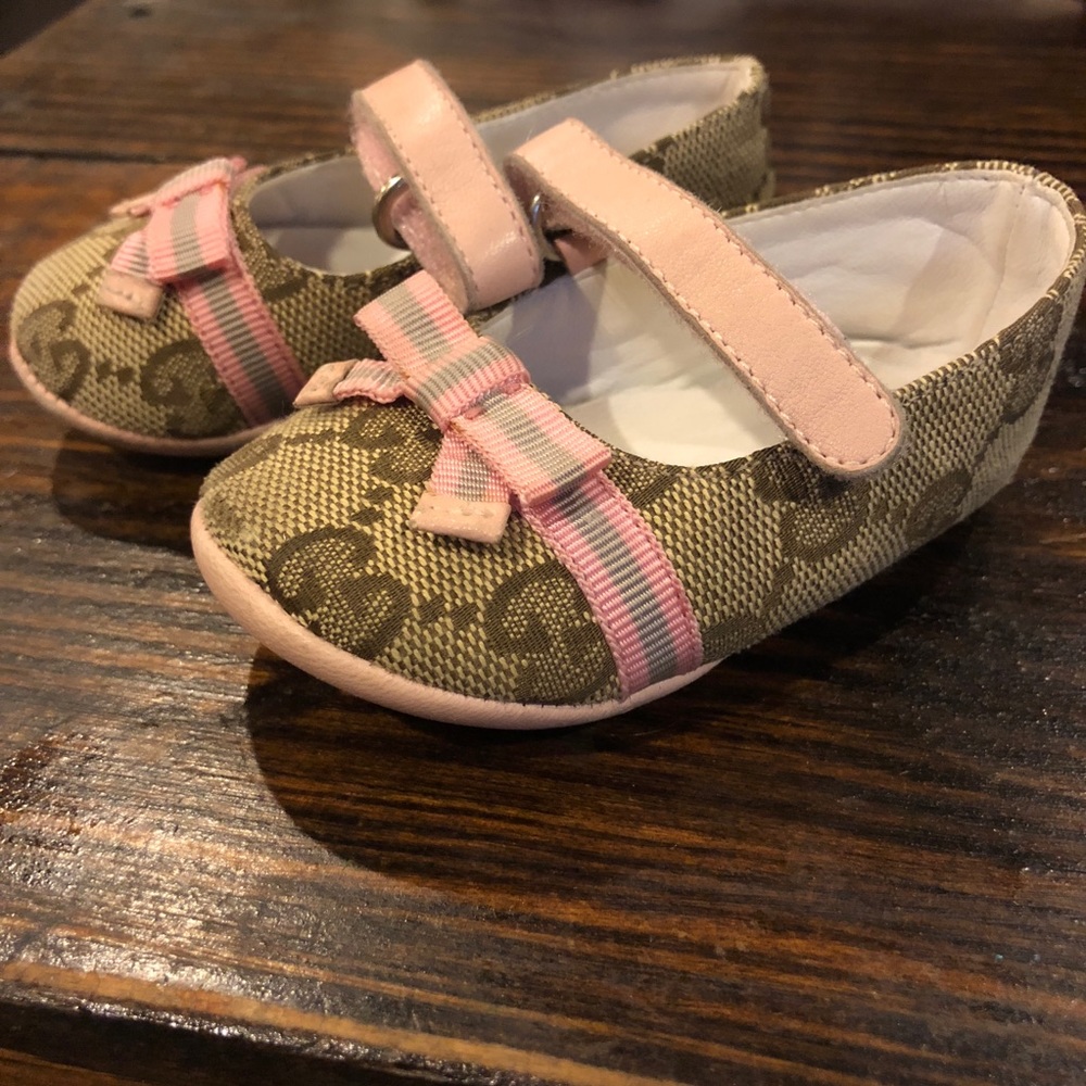 GUCCI: GG Supreme Girls Ballet Slippers